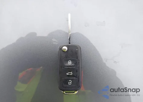 2016 Volkswagen Passat 1.8T Se from USA, damaged, VIN 1VWBT7A34GC067241